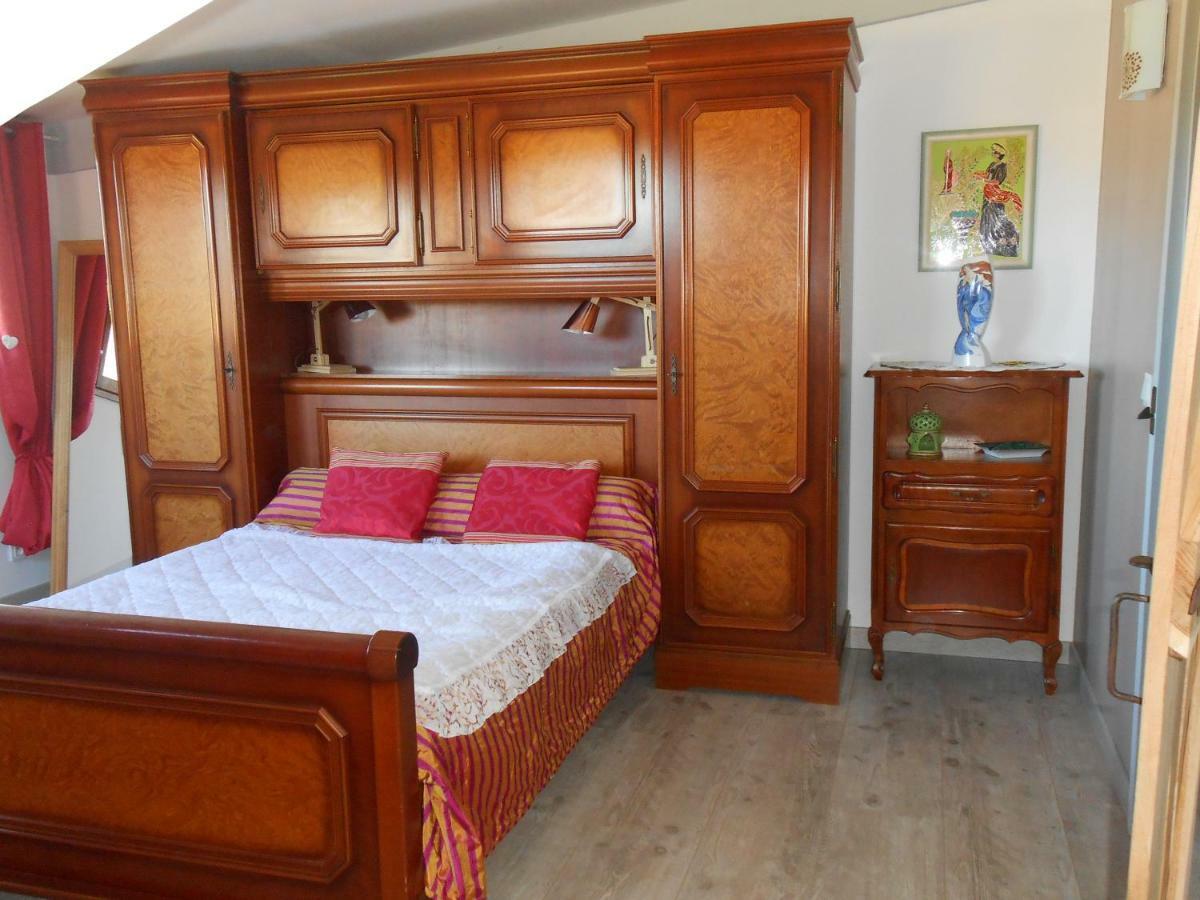 Arie - Chez Joelle Et Michel Otel Dému Dış mekan fotoğraf